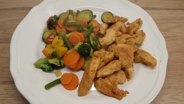 10 perces vacsora - csirkemell és zöldség