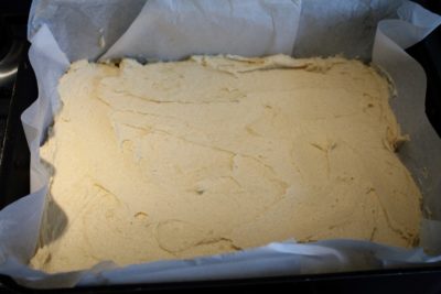 Epres-marcipános süti készítése 4