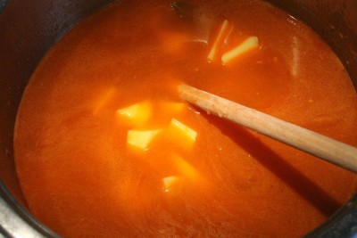 Palócleves készítése 11 - vízzel felöntve, krumpli beletéve