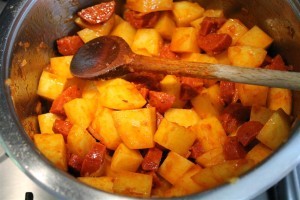 Paprikás krumpli készítése 8