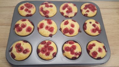 Poharas ribizlis joghurtos muffin recept 2