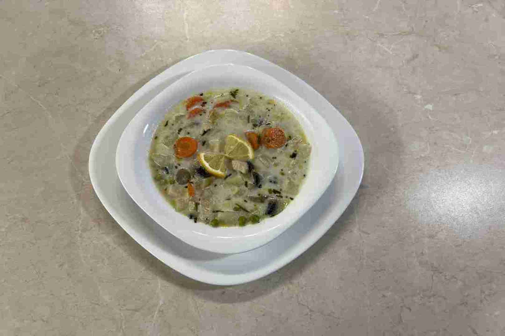 tárkonyos pulykaraguleves tejszínnel citrommal